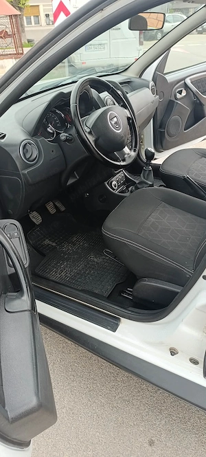 Dacia Duster 4x4 diesel euro6  - imagine 10