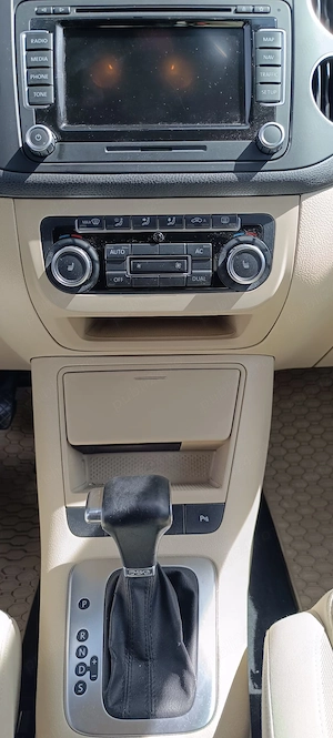 Vw golf plus 6, 2.0 tdi highline, euro5, cutie automata dsg - imagine 9