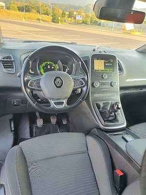 Vând Renault Scenic 4 - imagine 9