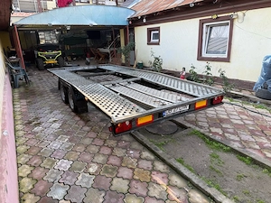 vand platforma auto an 2024