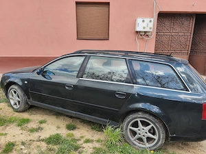 Vând Audi A4 combi funcțional! - imagine 4