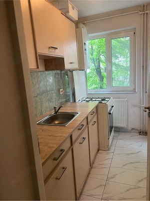 Propietar inchiriez apartament cu 3 camere - imagine 5