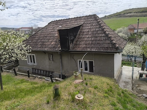 Casă de vânzare în Zau de Câmpie (jud. Mureș)   liniște, spațiu și potențial. - imagine 4