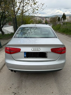Audi A4 B8 - imagine 5
