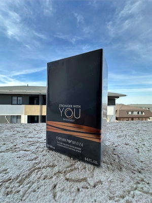 armani stronger with you 