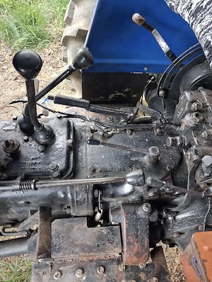 Vamd tractor universal U 550 DT  - imagine 5