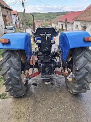 Vamd tractor universal U 550 DT  - imagine 4