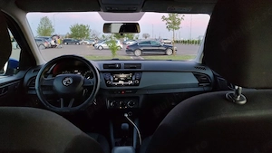 Skoda Fabia 2020 1.0 Benzina Revizii la zi Fara investitii 142000 Km Negociabil Întreținuta exemplar - imagine 5