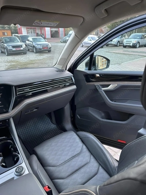 Vw Touareg - imagine 17