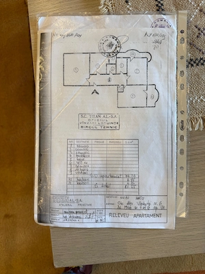 Proprietar, vând apartament decomandat cu 3 camere, având o suprafață de 84 mp,  - imagine 2