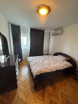 Proprietar, vând apartament decomandat cu 3 camere, având o suprafață de 84 mp,  - imagine 6