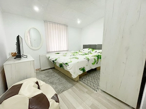 Închiriez  apartament  cu  2  camere c - imagine 3