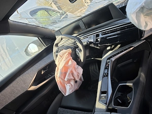 Peugeot 5008 Avariat Frontal ( 2025 )  - imagine 4