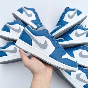 Pantofi Sport Air Jordan 1 Low True Blue - 100% originali