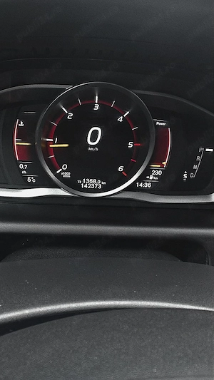 Vând Volvo XC60 Ocean Race fwd D4 190 cp - imagine 3