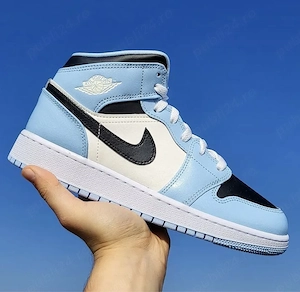 Pantofi Sport Air Jordan 1 Mid Ice Blue - 100% original