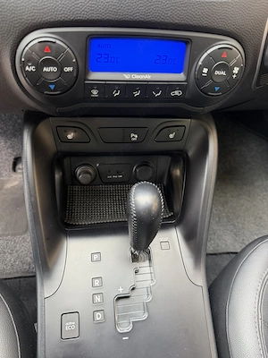 Hyundai IX35, automatic, 184cp, AWD, 2.0 CRDI - imagine 9