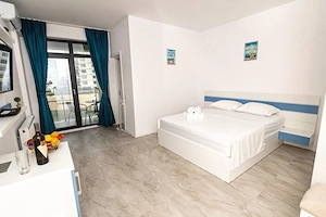 studiouri si apartamente la 50 m de plajă - imagine 2