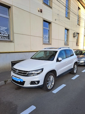 Volkswagen Tiguan 2.0 TDI 4Motion DSG 7 Highline    - imagine 2