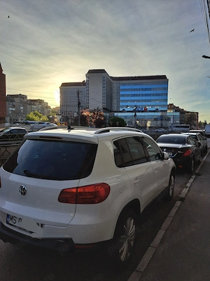 Volkswagen Tiguan 2.0 TDI 4Motion DSG 7 Highline    - imagine 5