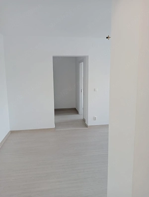 Schimb Ap. 2 cam cu 3 sau casa - imagine 2