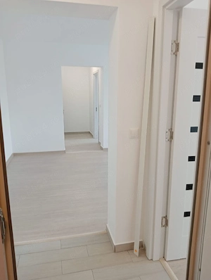 Schimb Ap. 2 cam cu 3 sau casa - imagine 6