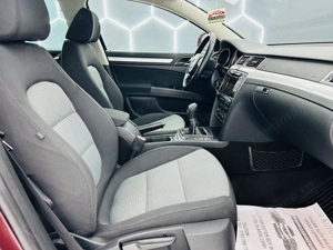 SKODA SUPERB - imagine 19