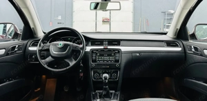 SKODA SUPERB - imagine 6