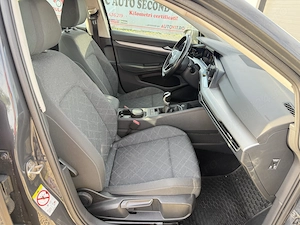 VW Golf 8 2021  1.0 TSI -110 Cp Garanție    Rate    Leasing - imagine 6