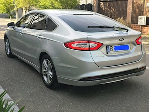Ford Mondeo 2019 2.0d Automat ușor avariat - imagine 4