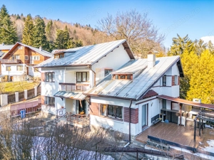 Vila cu 5 camere Sinaia, zonă liniștită, aproape de centrul statiunii - imagine 2