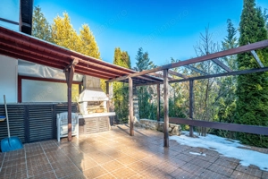 Vila cu 5 camere Sinaia, zonă liniștită, aproape de centrul statiunii - imagine 19