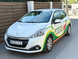 peugeot 208 2017 1.6 diesel  - imagine 3