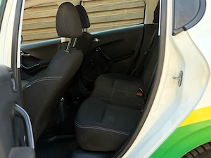 peugeot 208 2017 1.6 diesel  - imagine 4