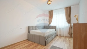Apartament cu 3 camere, prima închiriere, în zona Tractorul - imagine 13