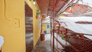 Proprietate cu 2 apartamente și garaj, Schei - imagine 20