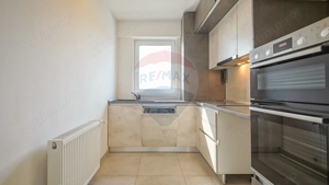 Apartament cu 3 camere de vânzare la SOHO - imagine 16