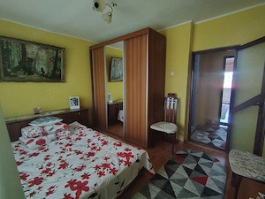 Închiriez apartament - imagine 7
