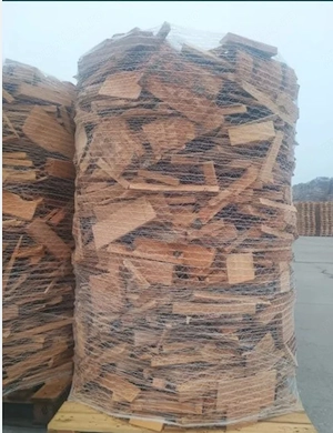 Lemne de foc diverse sortimente, deșeuri fag, deșeuri molid, lăturoaie fag, lemn de foc paletizat