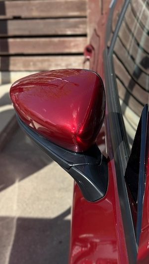 Vând Mazda 3 Sedan, anul 2024, culoare Soul Red, echipare Exclusive Line   mașină aproape full - imagine 6