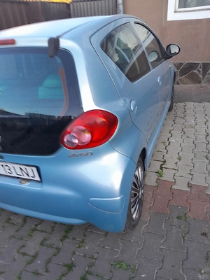 Tyota aygo - imagine 3
