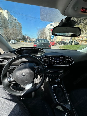 peugeot 308 - imagine 10