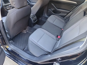 Vând VW Passat B8 - imagine 6