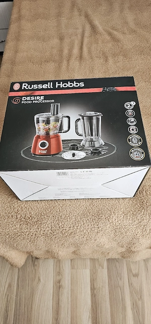 Vand Blender cu storcator marca Russell Hobbs