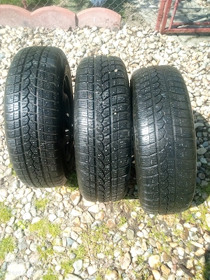 Trei cauciucuri patru genti de vinzare - imagine 3