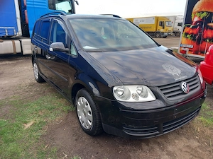 Vw Touran 1.6 benzina 102 cp motor clasic mpi