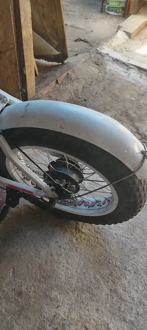 Bicicletă electrică - imagine 3