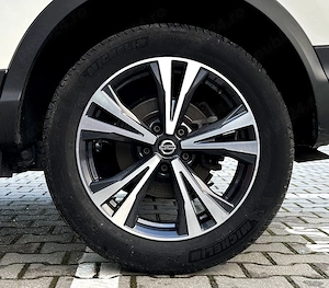 Nissan Qashqai 1.5 Diesel Automat - imagine 14