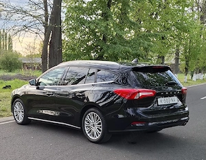 Ford focus titanium 1.0 benzina 125cp E6 cutie manuala  - imagine 4