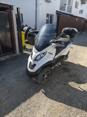 Piaggio MP3 500 cm3 categoria B - imagine 4
